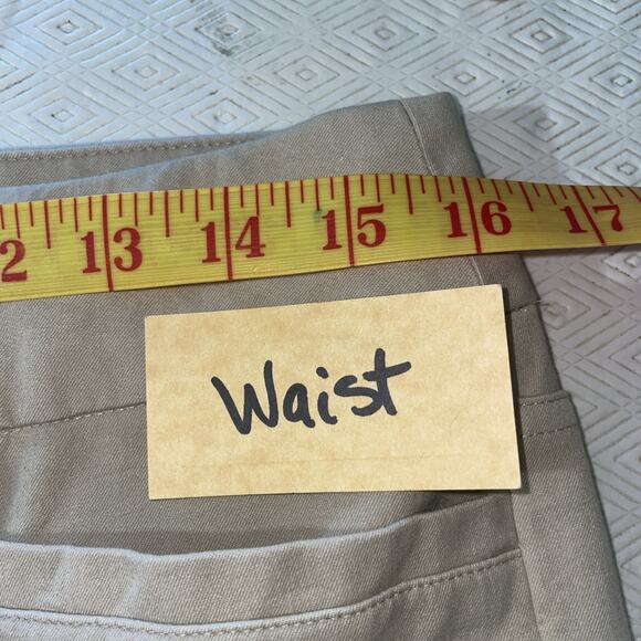 Soft Surroundings Khaki Stretch Pants Size Petite M Mid Rise Pull UP Flat Front - Picture 7 of 9